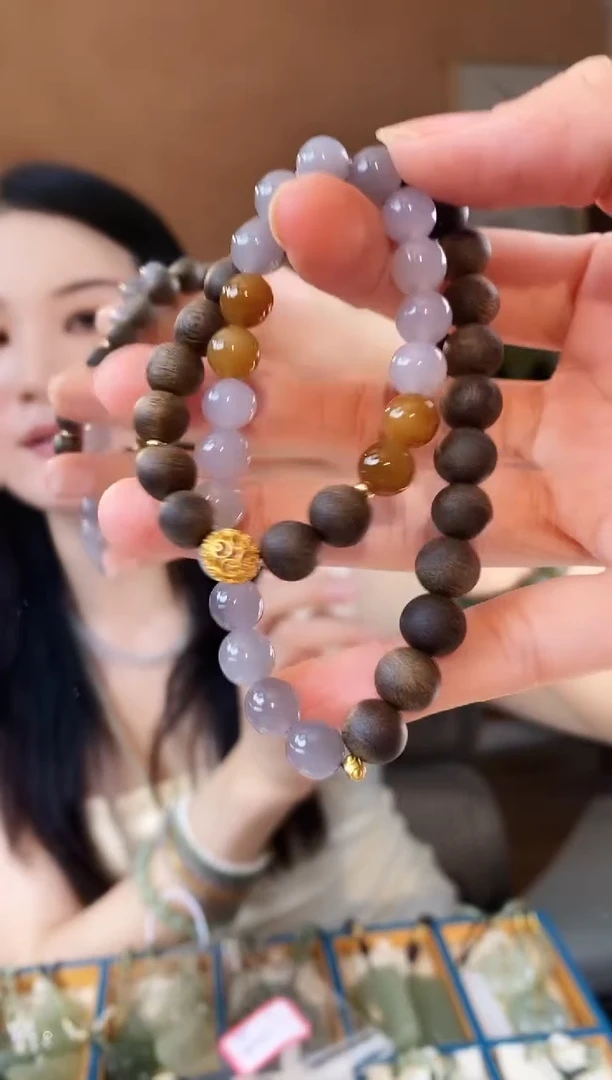 和田玉未镶嵌颈饰烟紫和田玉双层手串