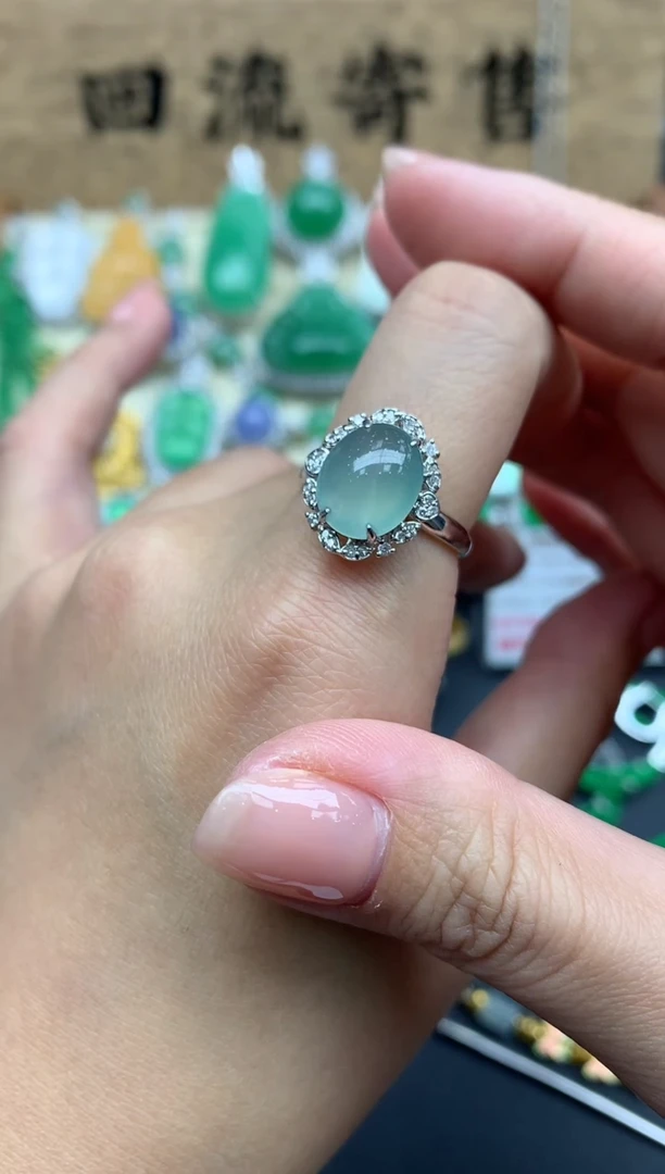 【闪购商品】翡翠戒指18K金镶嵌546-中国好珍宝