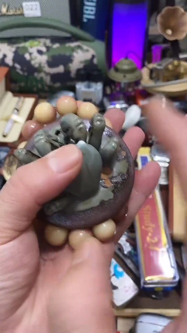 瓷片闪购商品 如图所示
