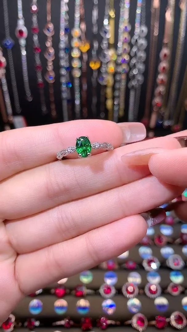 【闪购商品】透辉石戒指银S925镶嵌5.7