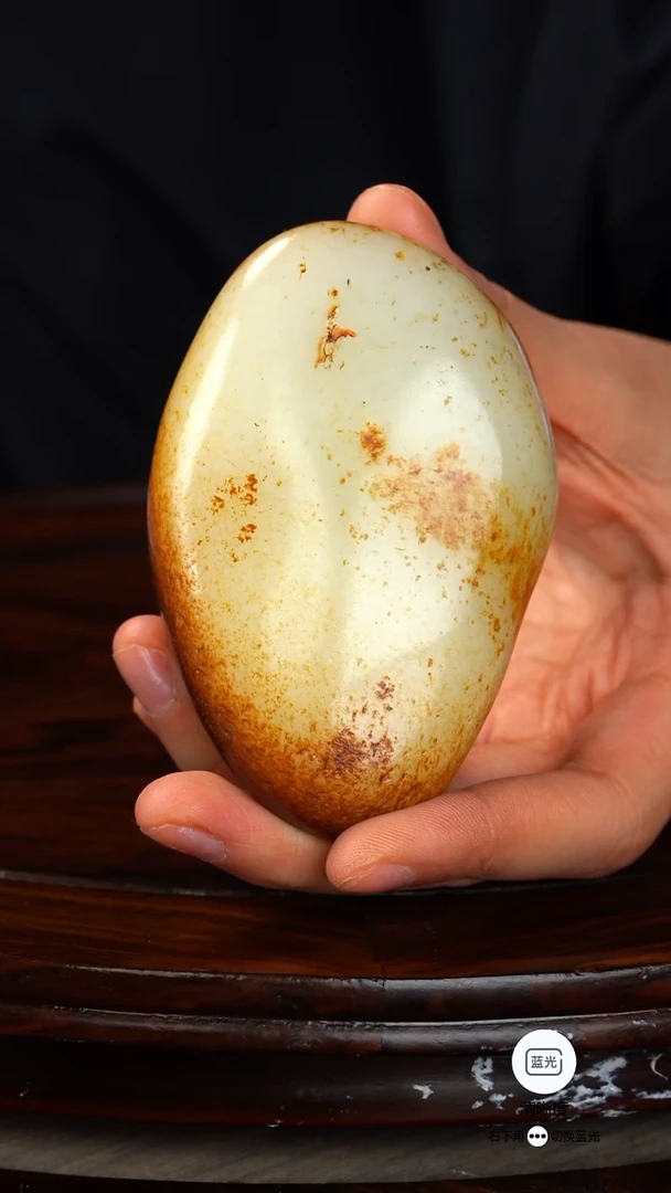 未镶嵌和田玉把件真**现原石