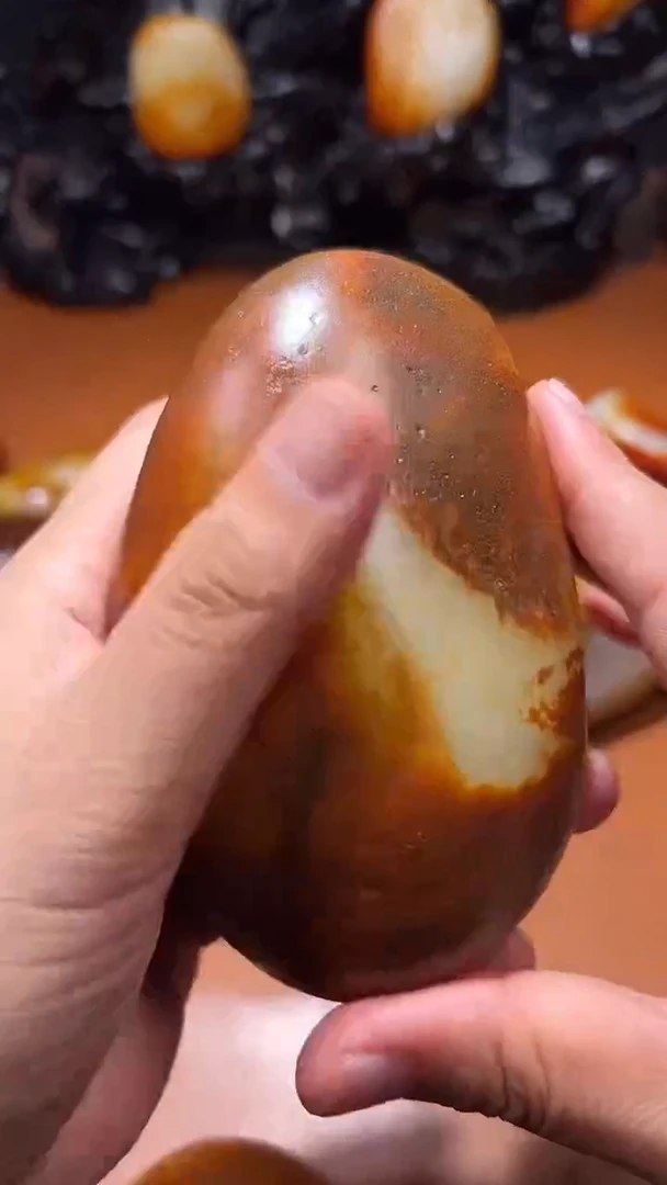 未镶嵌和田玉把件发***。和田玉