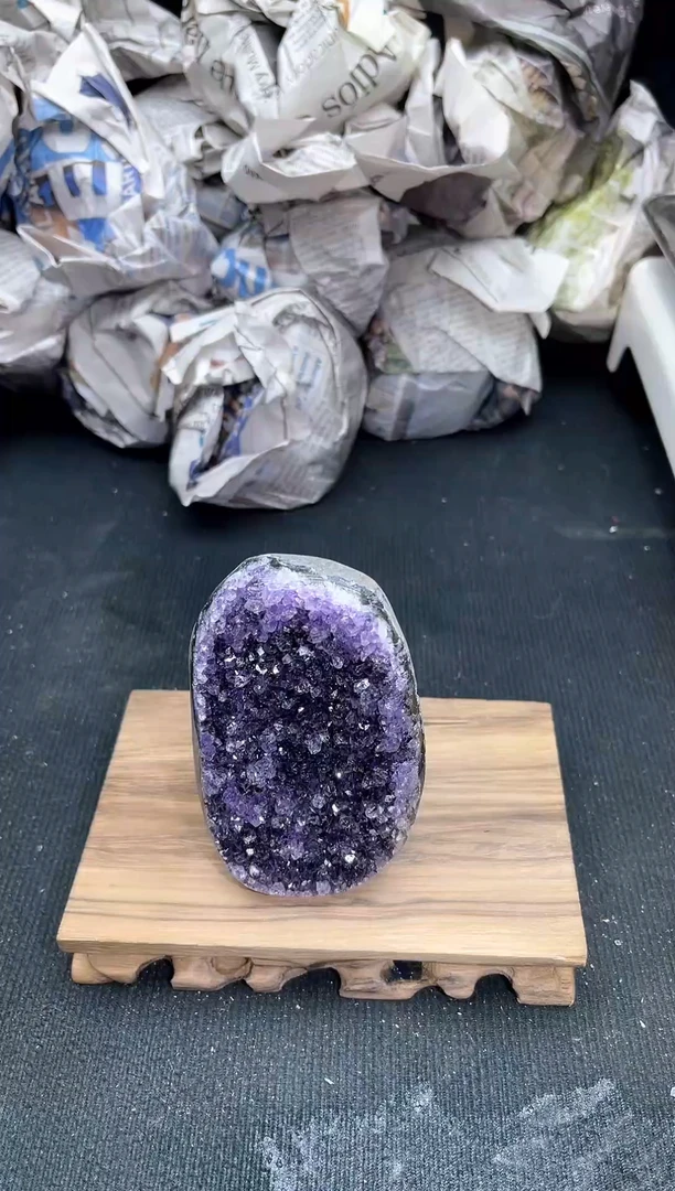 【闪购商品】紫晶1未镶嵌66号摆件