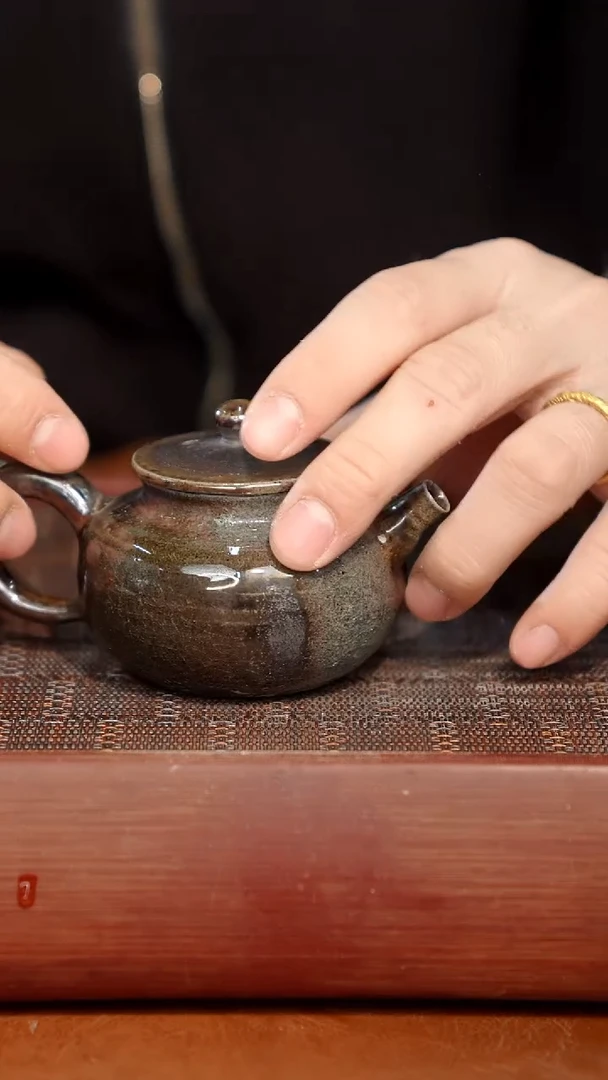 陶瓷奢瓷/瑞寅柴烧茶器（壶）49微瑕