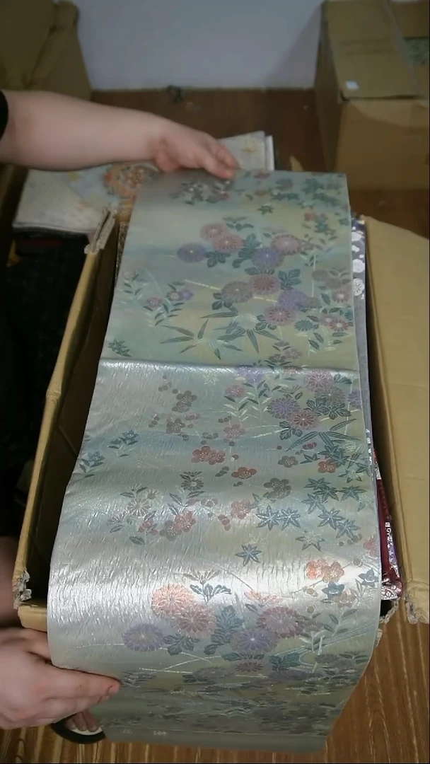 织绣织锦18花卉。
