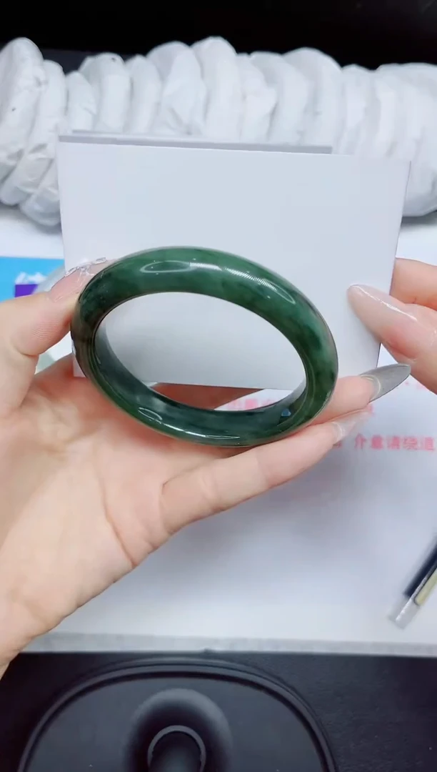 石英质玉手镯未镶嵌309