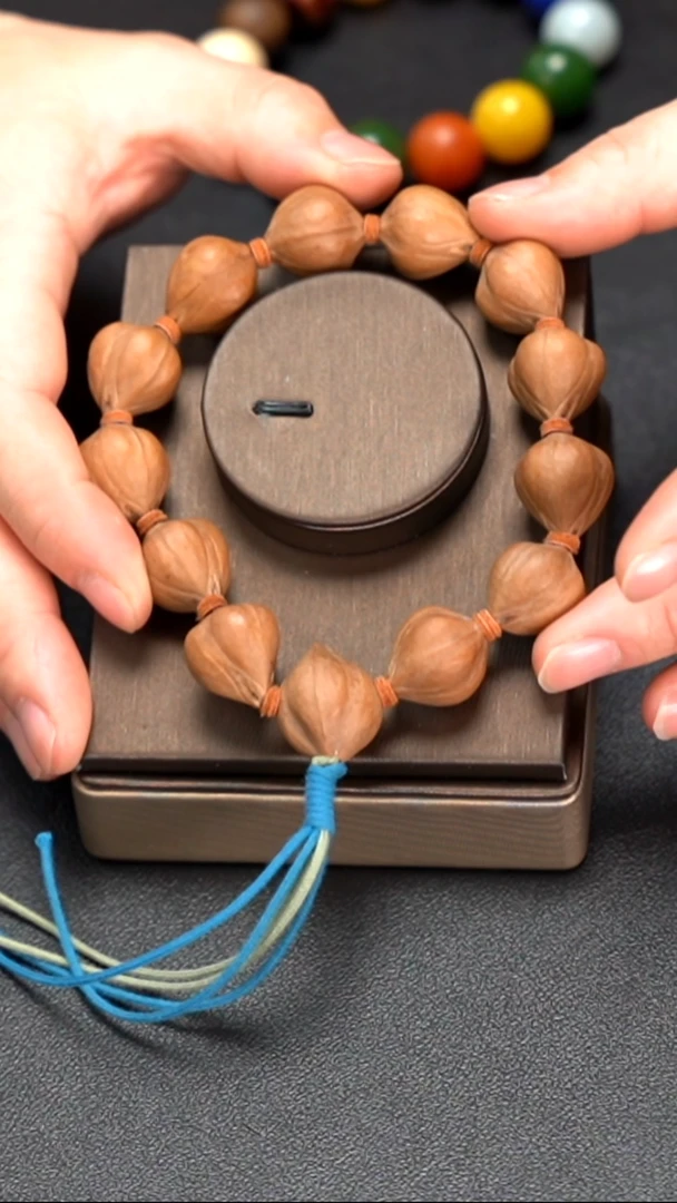 手串/手链橄榄核铁蒜头1.8