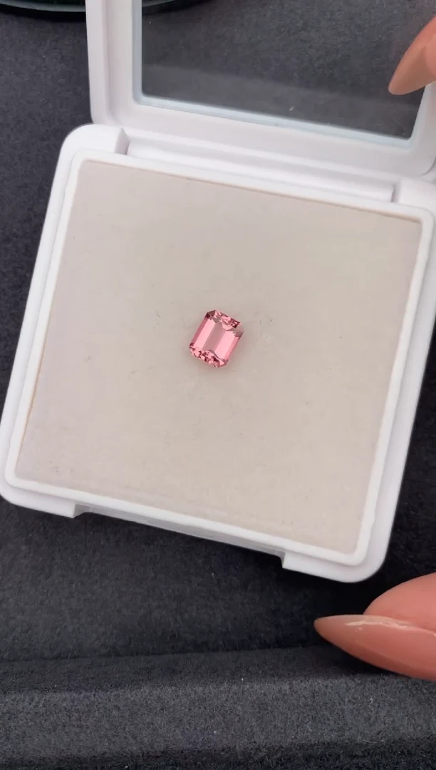 未镶嵌珠宝半成品碧玺1ct粉碧玺  FH 定制
