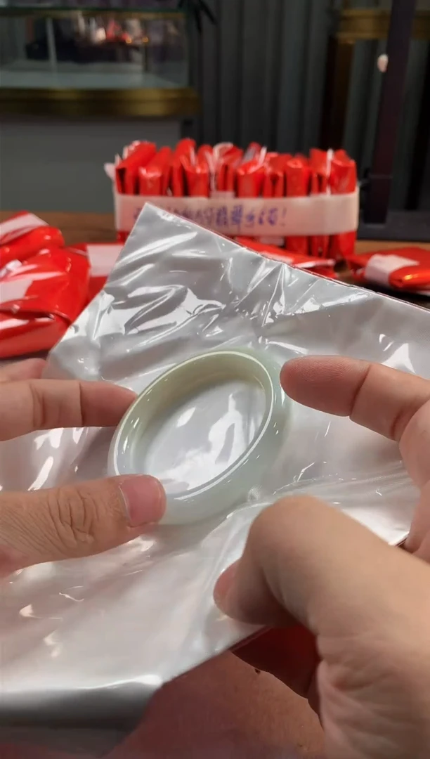 未镶嵌定制翡翠5079毛货不退不换 54-56圈