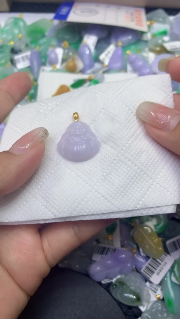 颈饰未镶嵌翡翠天然缅甸A货翡翠1