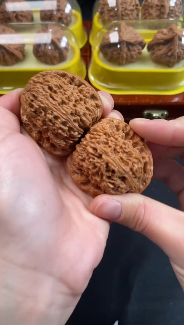 把件文玩核桃南疆石420尺N926