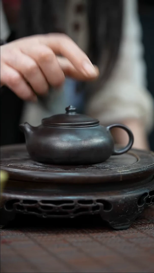 茶壶紫砂宜兴紫砂岁颐传砂原矿全手19