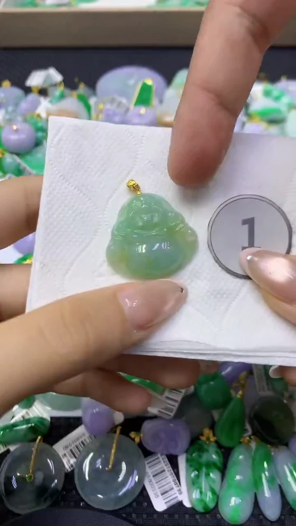 颈饰未镶嵌翡翠天然缅甸翡翠A货