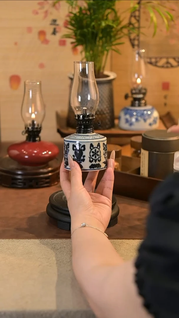 景德镇陶瓷油灯摆件