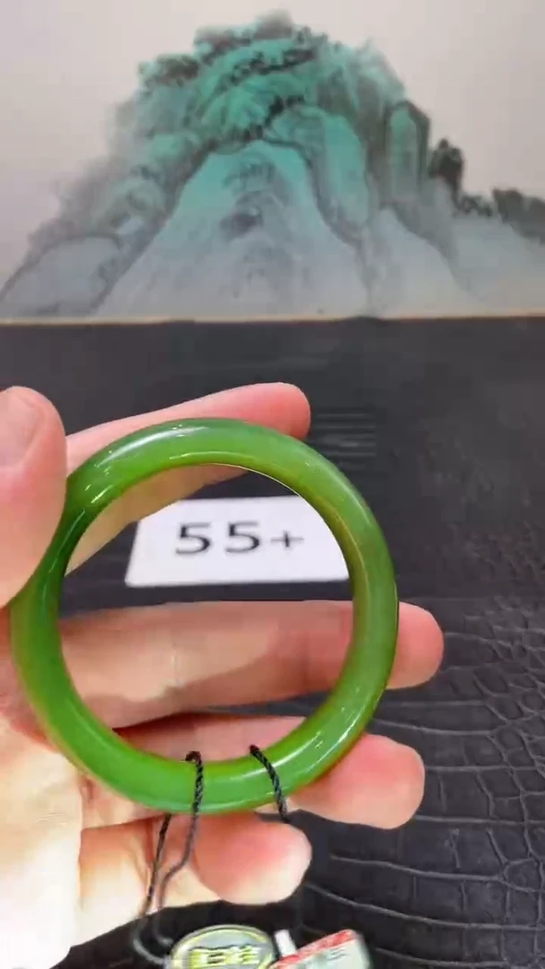 未镶嵌手镯和田玉（碧玉）多**麻55+