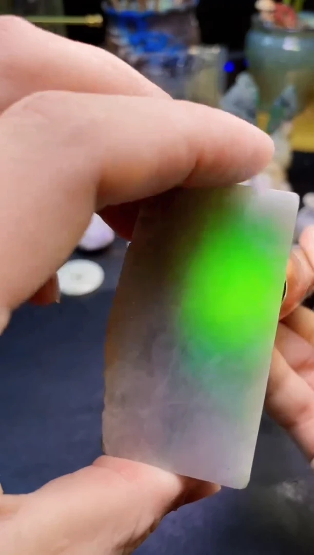 翡翠未镶嵌颈饰天然翡翠147