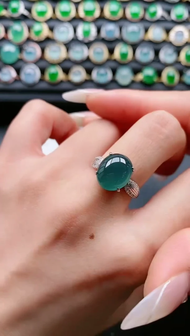 【闪购商品】翡翠戒指银S925镶嵌111111