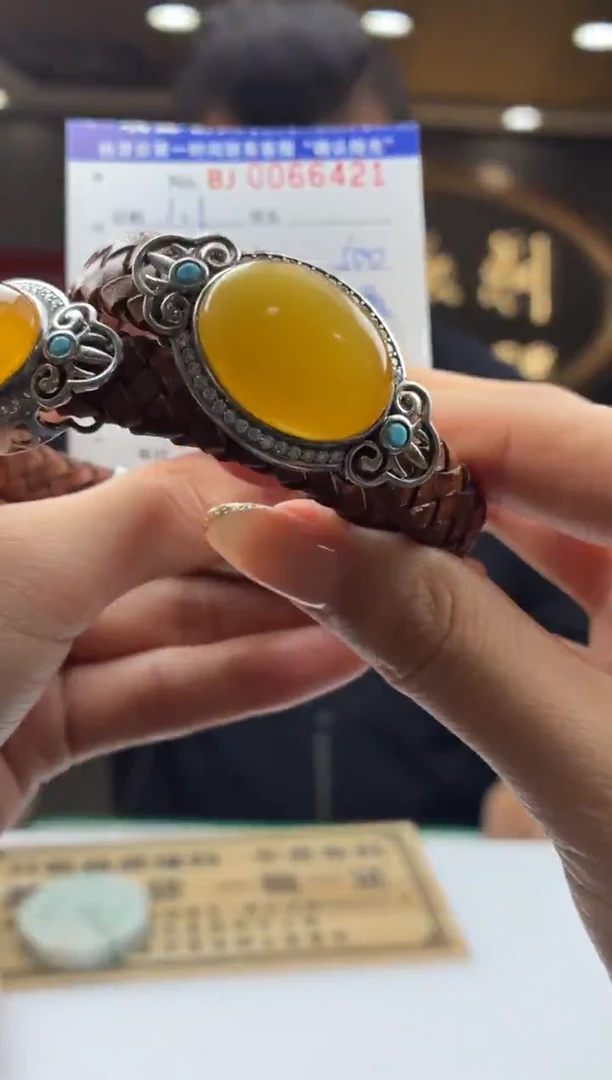 琥珀颈饰未镶嵌BJ0066421多样性发一