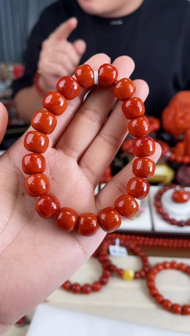 未镶嵌瓦西老型手串12+南红玛瑙（多样式发其一）