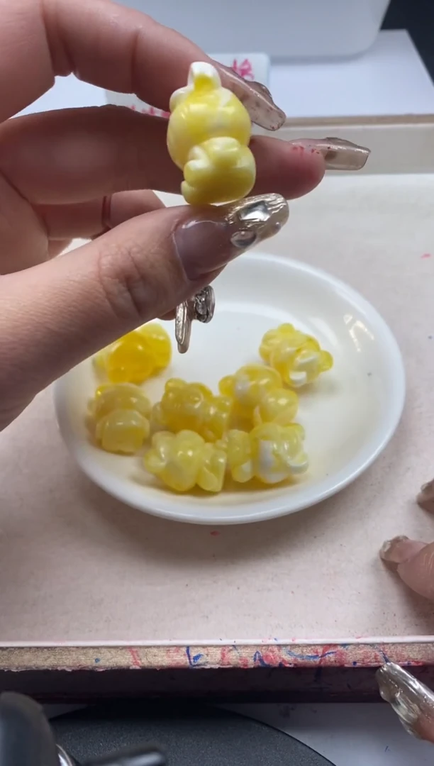 【闪购商品】蜜蜡颈饰未镶嵌w581白花蜡蜜蜡小熊*1个