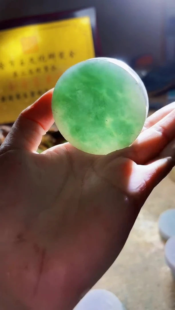 翡翠挂件未镶嵌A货曹璀649