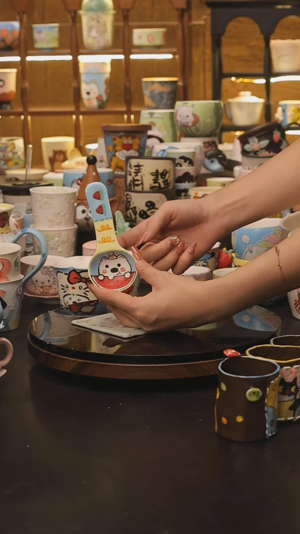 景德镇釉下彩绘设计师款式陶瓷