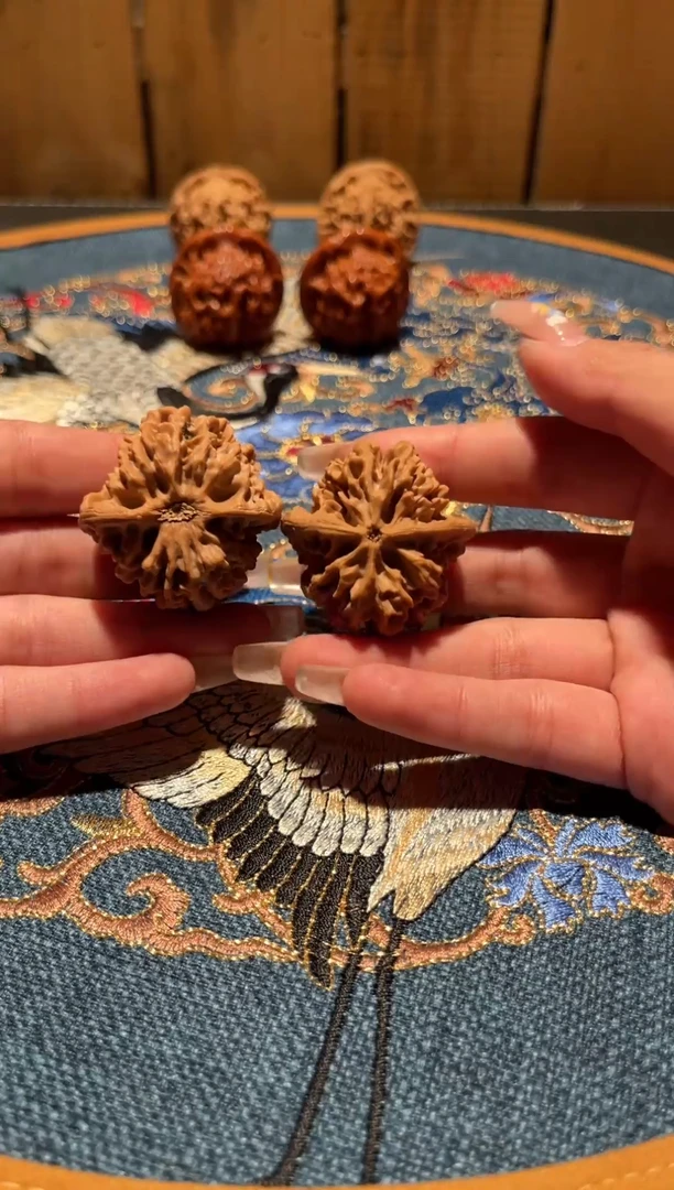 把件文玩核桃205 秦闷36