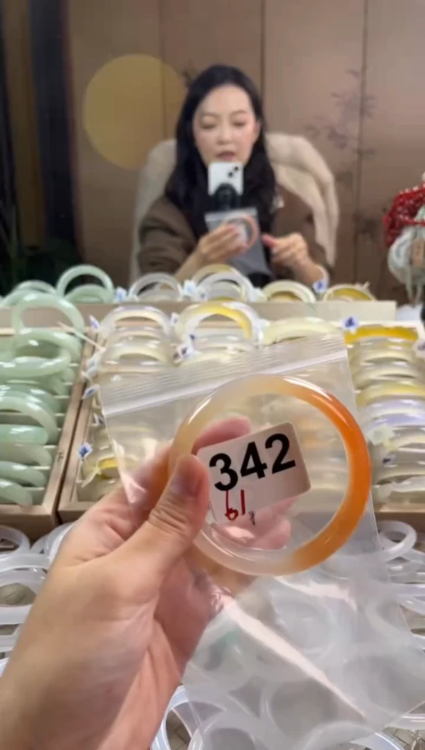 手镯玛瑙/玉髓未镶嵌342