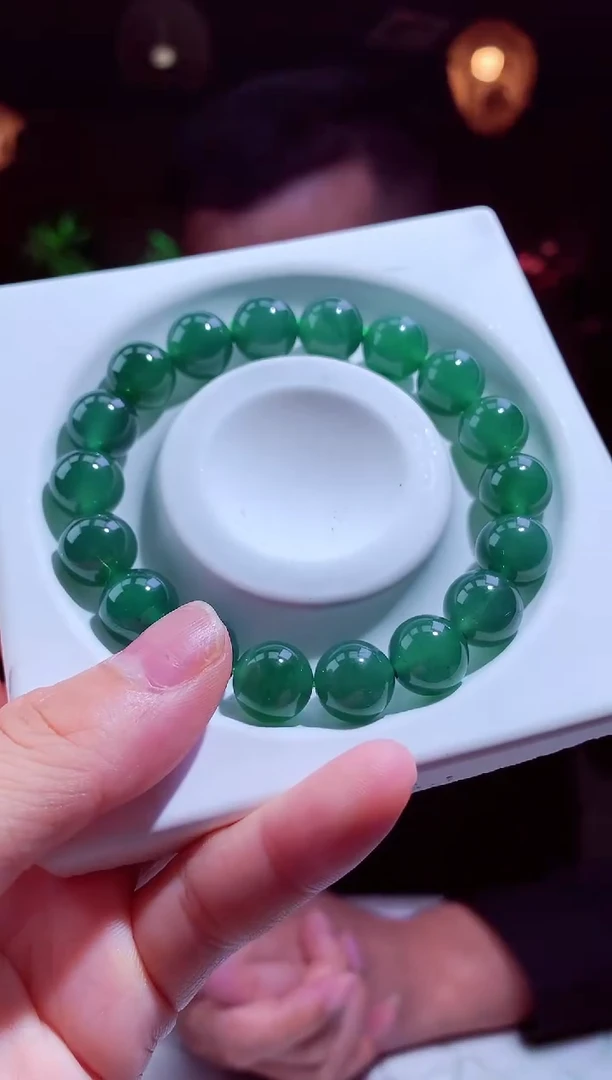 翡翠未镶嵌颈饰天然翡翠（拍一发一）