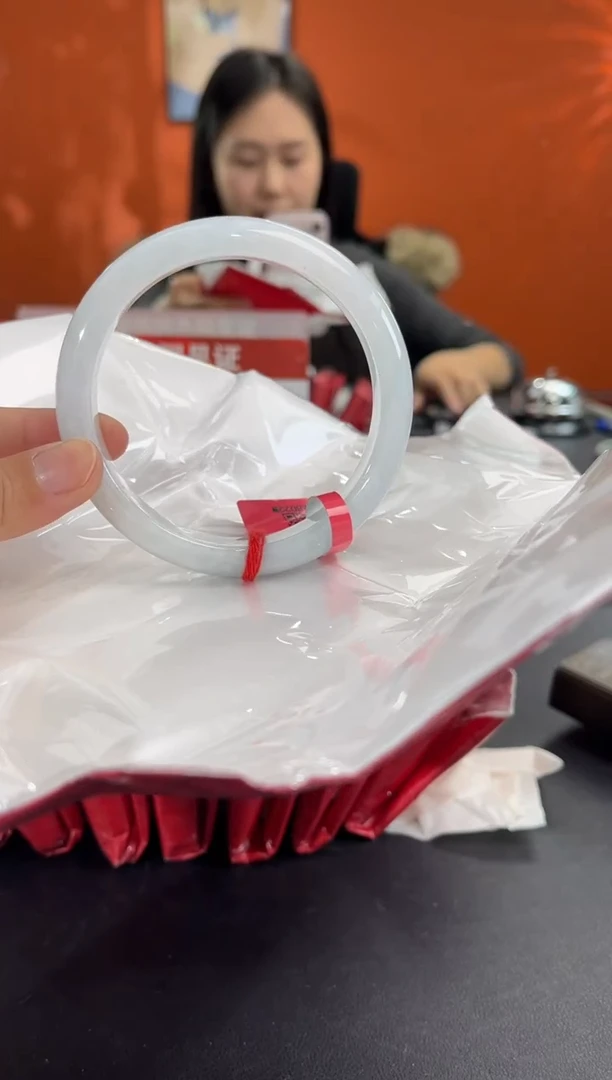 未镶嵌手镯翡翠3 64