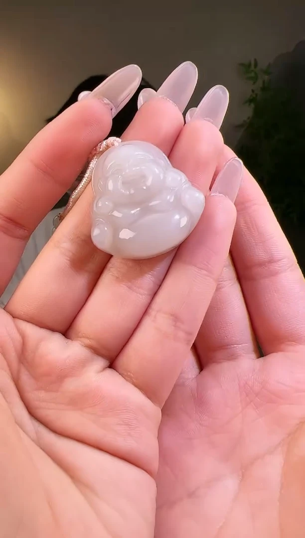 【闪购商品】和田玉颈饰未镶嵌佛公无