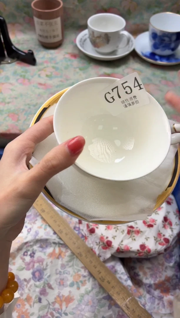 瓷片k****】       C754
