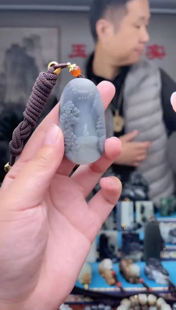 未镶嵌和田玉挂件1