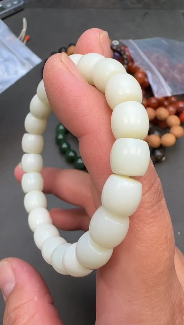 未镶嵌手串和田玉（碧玉）和田玉碧玉手串