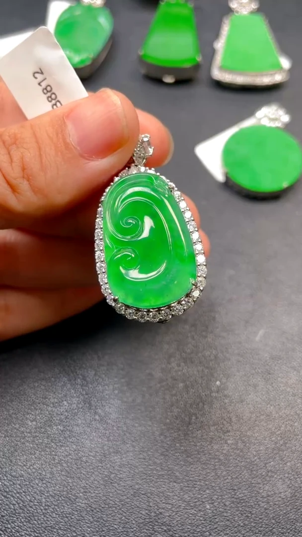 吊坠(不含链)银S925镶嵌翡翠吊坠