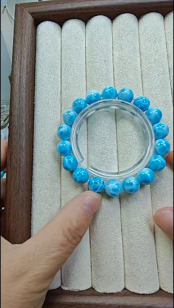 未镶嵌针钠钙石（海纹石）手链多样性发一