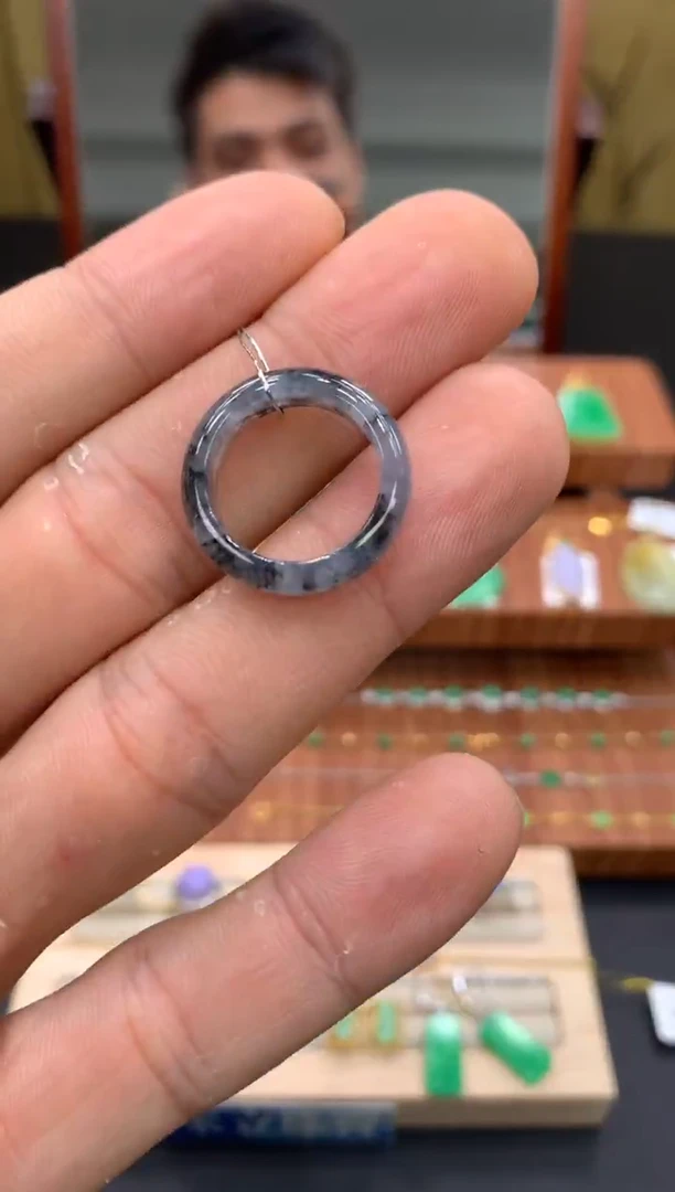 吊坠(不含链)未镶嵌翡翠戒圈