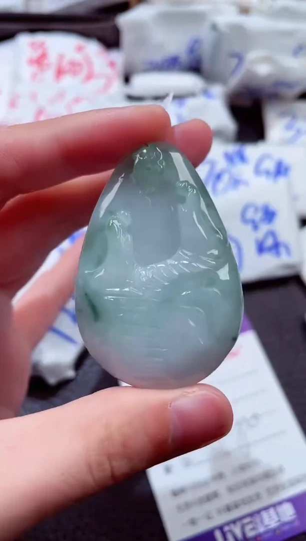 翡翠未镶嵌颈饰00015867