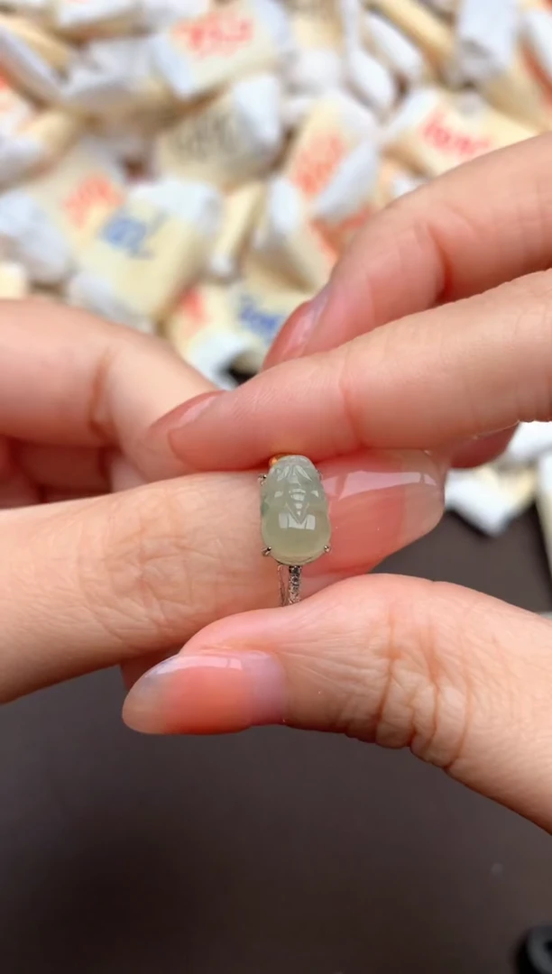翡翠挂件银S925镶嵌一