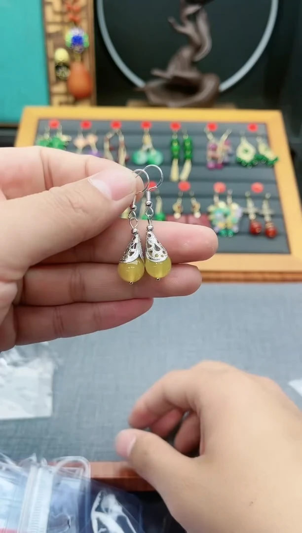 【闪购商品】玛瑙/玉髓耳钉银S925镶嵌723000