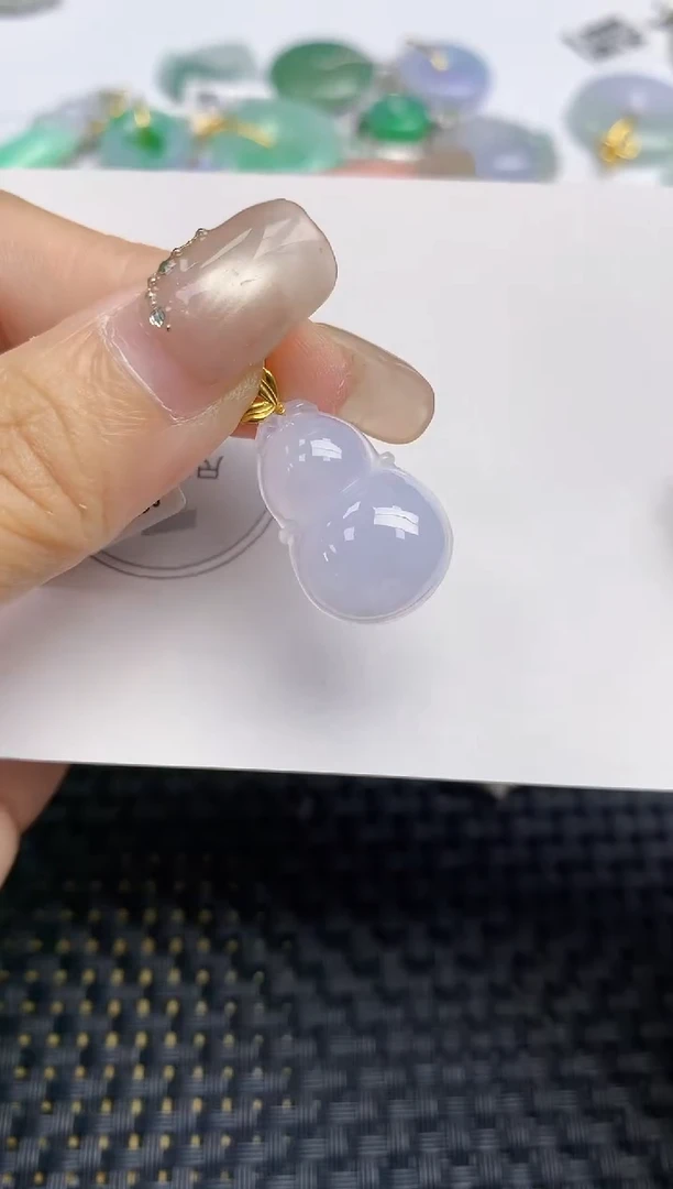 颈饰18K金镶嵌翡翠天然缅甸A货翡翠百元以上9元证书费自理