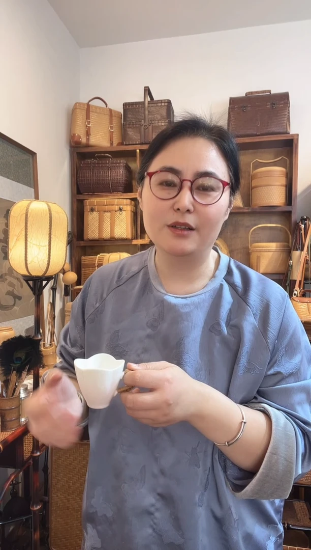 PY194竹扣渐变美人杯