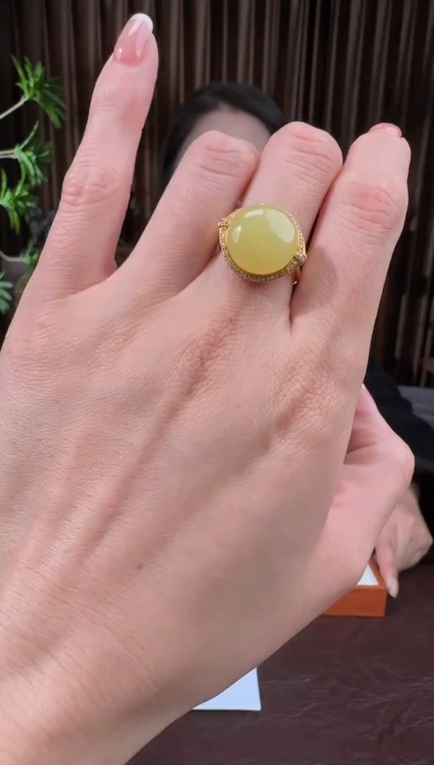 颈饰18K金镶嵌和田玉130冰冰11.11多样性拍一发一