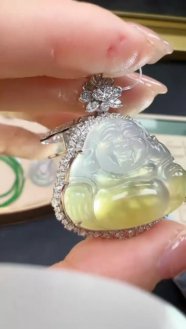 翡翠18K金镶嵌颈饰DFZ0810-13