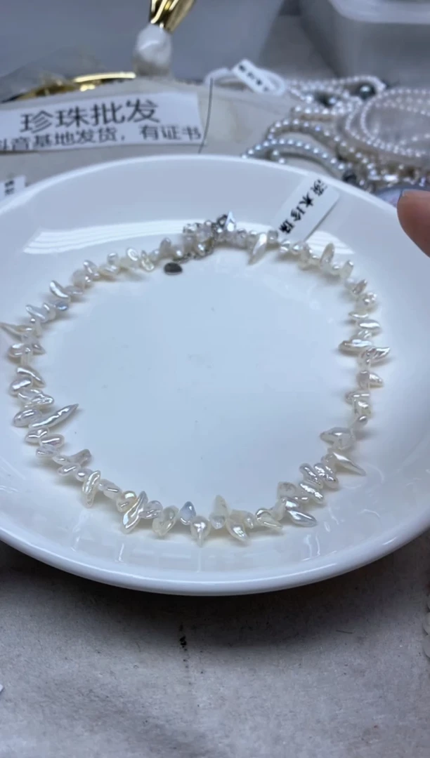 颈饰未镶嵌淡水珍珠花瓣