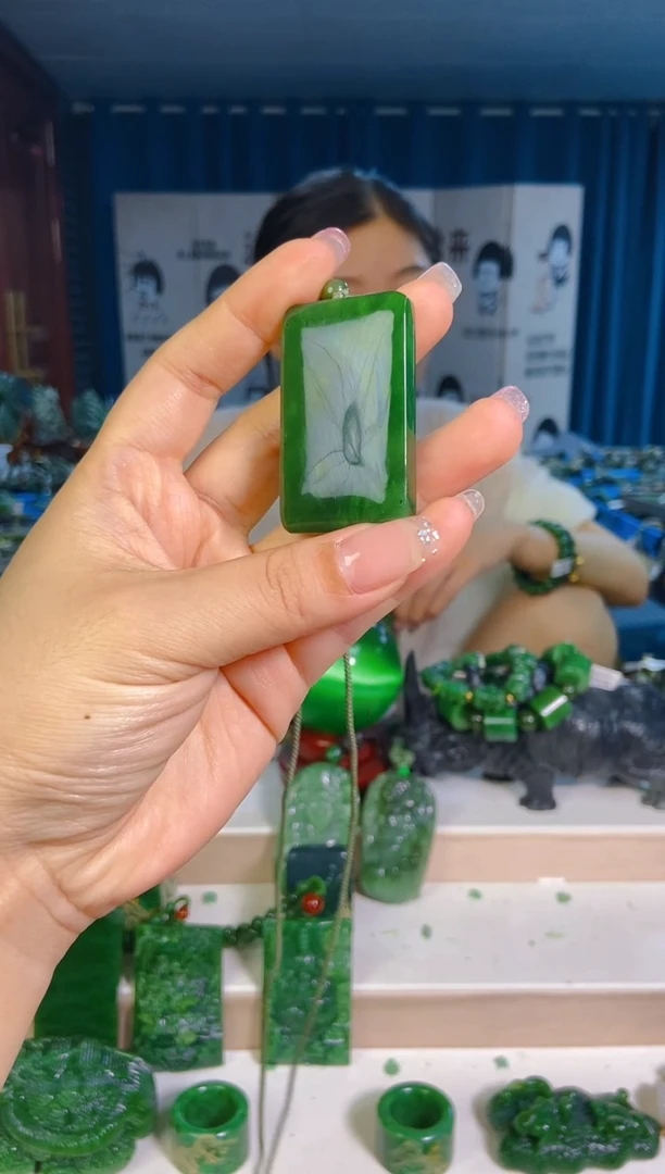 和田玉未镶嵌挂件1