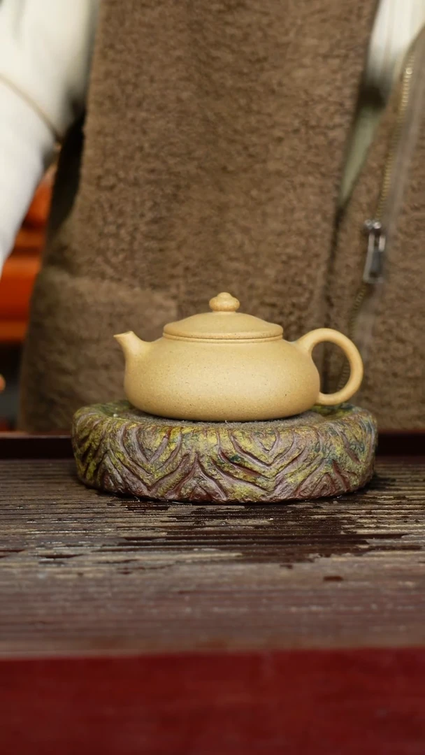 宜兴原矿紫砂壶茶壶宜兴原矿紫砂壶茶壶160C