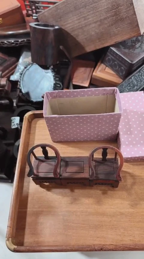 【闪购商品】香榧木DHSZ   套三小家具摆件