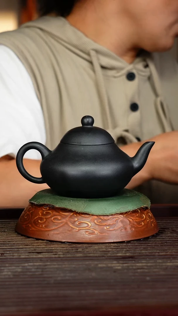 宜兴原矿紫砂壶茶壶宜兴原矿紫砂壶茶壶250C