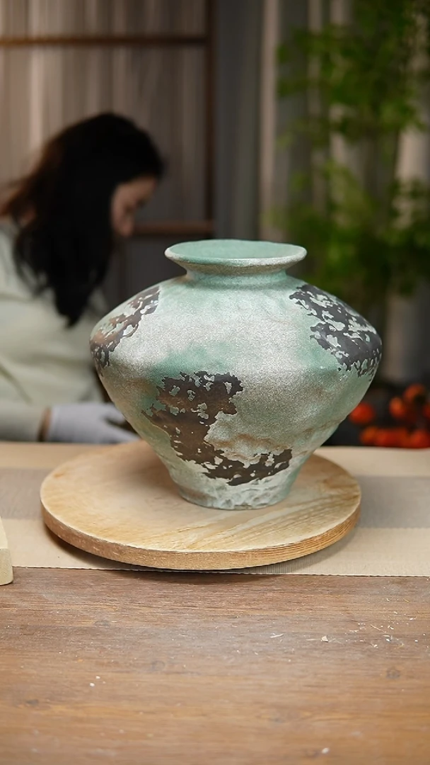 【闪购商品】陶瓷   花器诧寂复古绿大飞碟